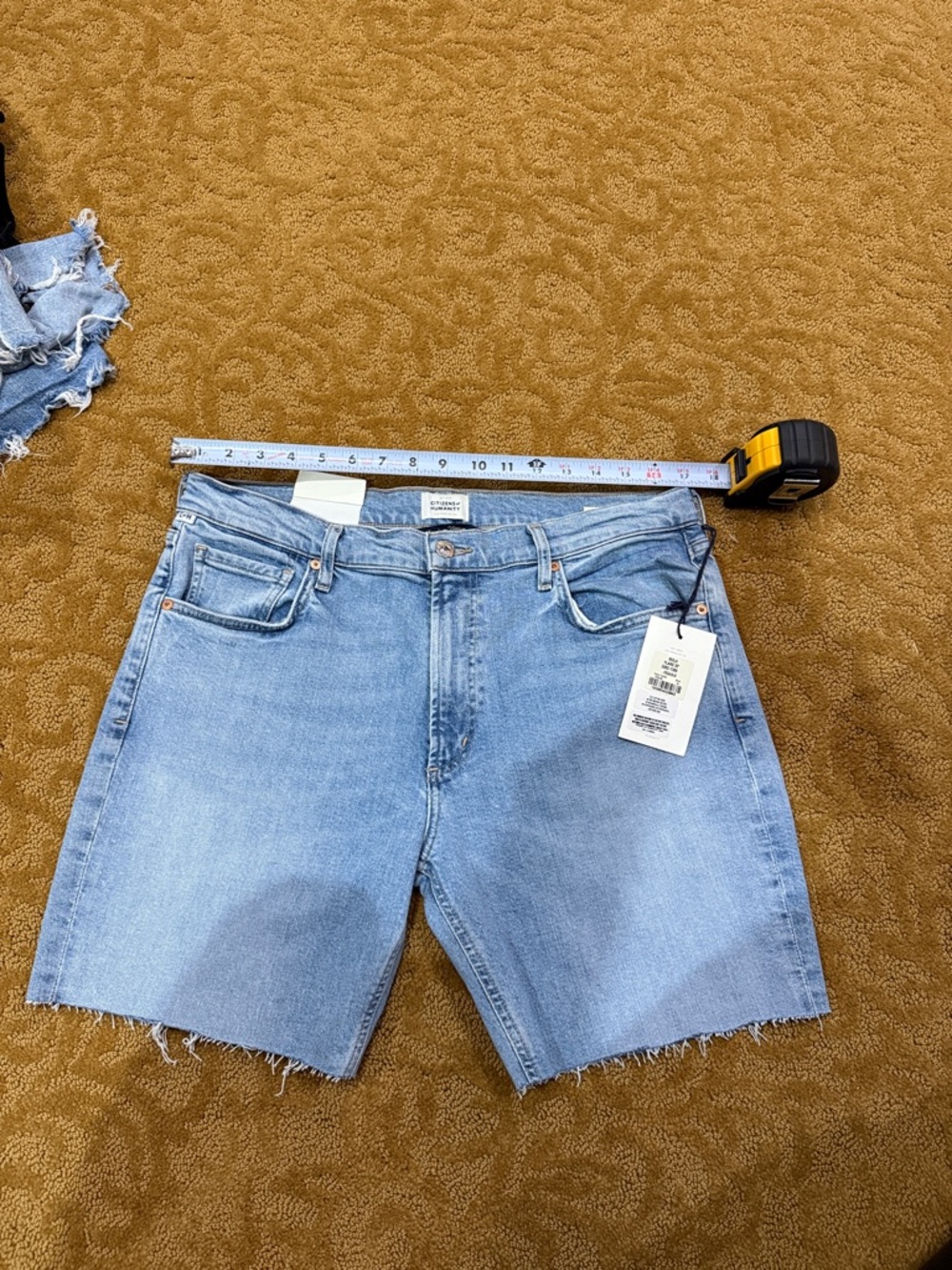 Citizens of humanity Isola denim Bermuda shorts size 31 NWT